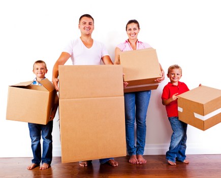 Loading items into a medium-sized removal lorry